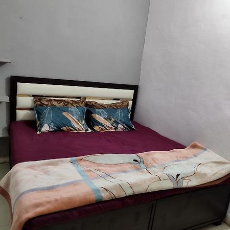 Kalpeshwar Homestay Udždžain Exteriér fotografie